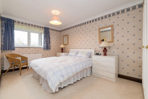 Bed- click for photo gallery